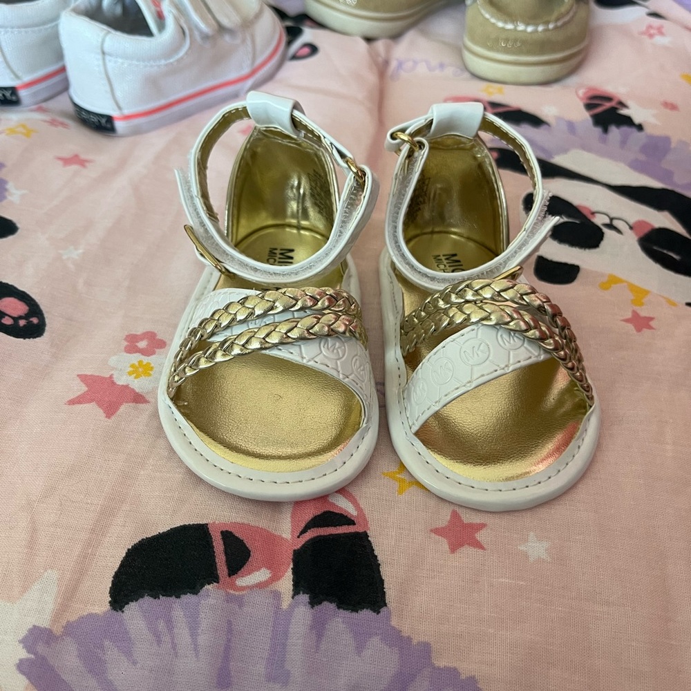 MICHEAL KORS SHOES!